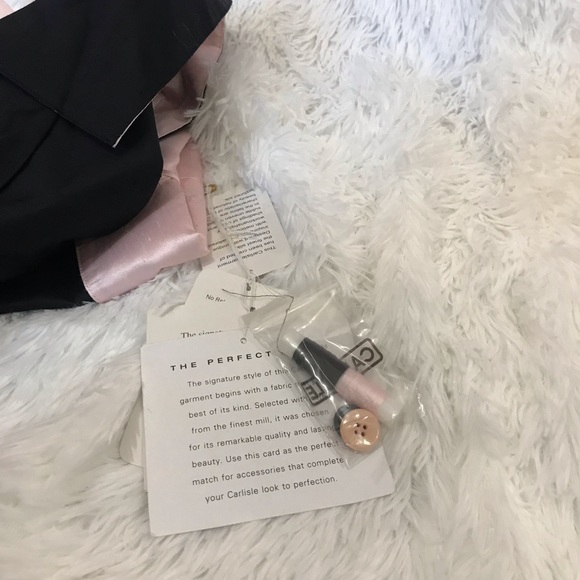 Carlisle Silk Blazer and pink sequin skirt - Picture 2 of 6